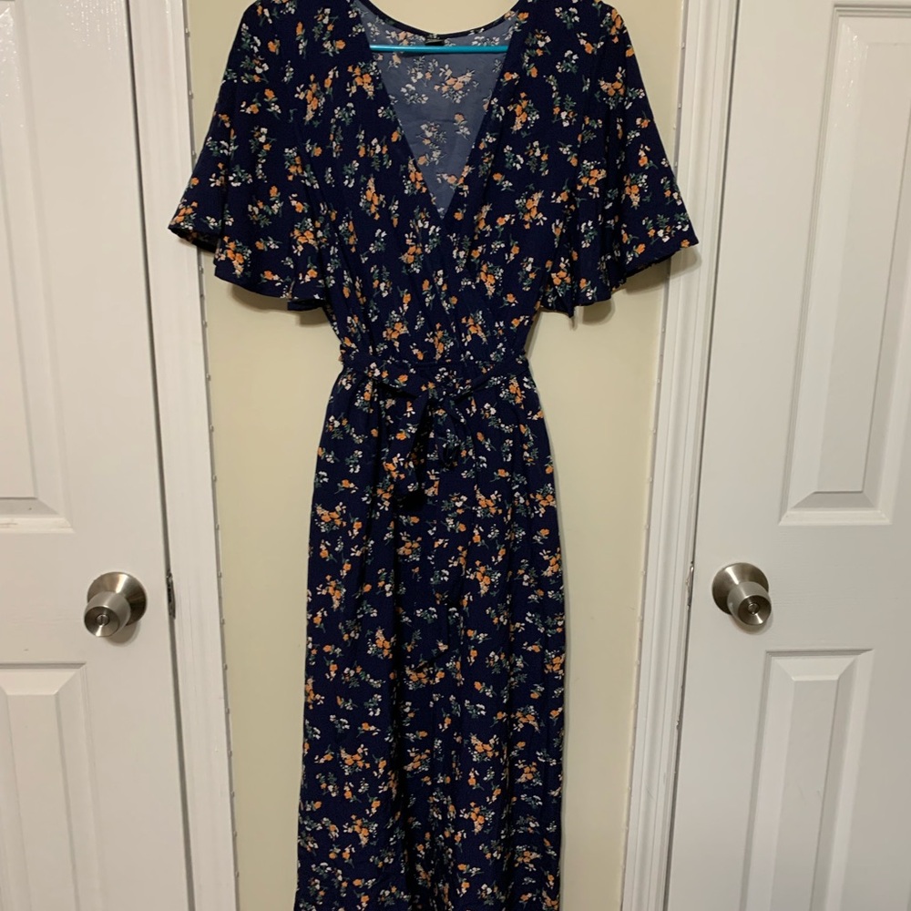 SHEIN Pink and Blue Flutter Sleeve Maxi Sundress